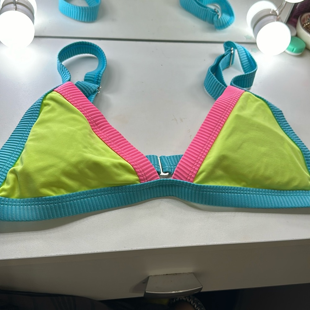 Bikini top